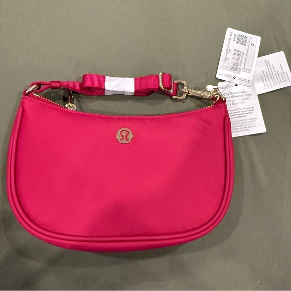 Lulu Lemon City Essentials Mini Shoulder Bag 1L - Picture 6 of 13